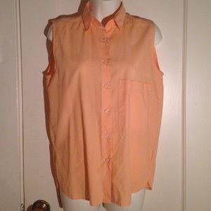 Vintage Diane Von Furstenberg Sleeveless Button Up Vintage Diane Von Furstenberg Sleeveless Button Up