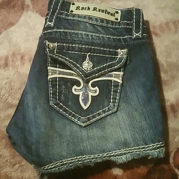 Rock revival jean shorts