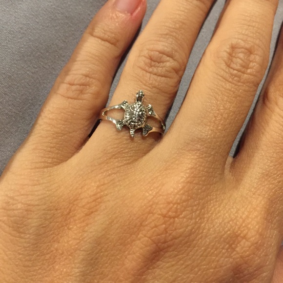Sterling silver turtle ring - Picture 2 of 2