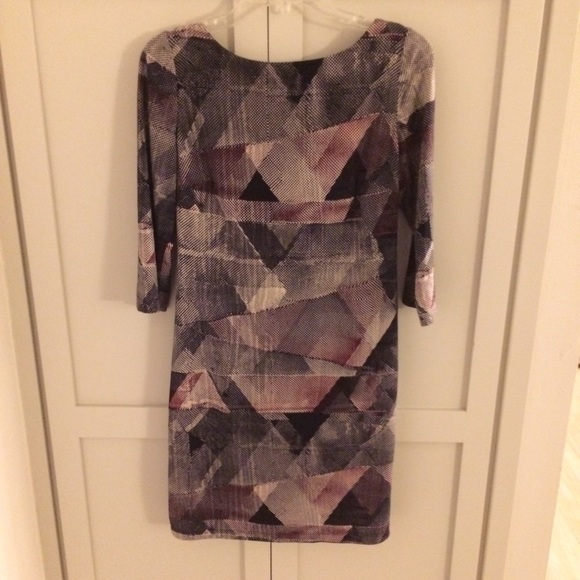 Jessica Simpson Dresses & Skirts - Scoop back Jessica Simpson print dress