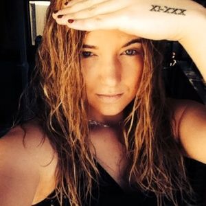 Meet your Posher, Abby