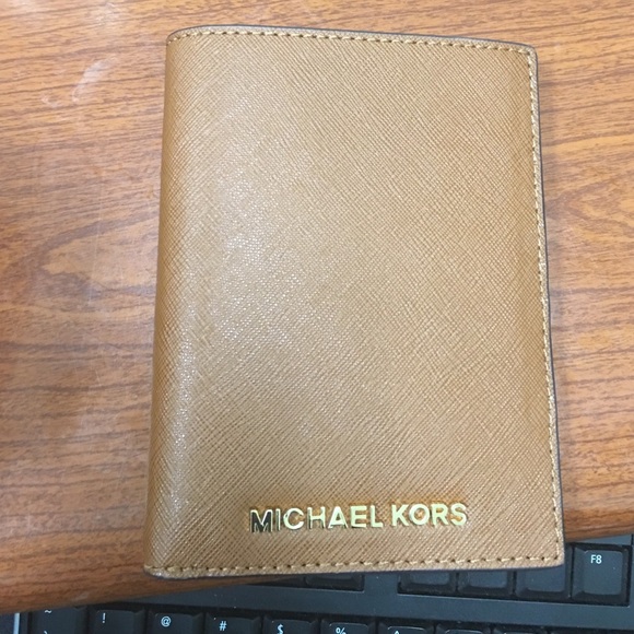 MK Passport Wallet