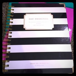 2016 Day Designer Blk Stripe in PERFECT condition