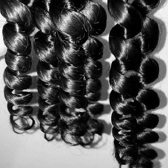Curly curls 22 inch