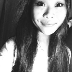 Meet your Posher, Madeline