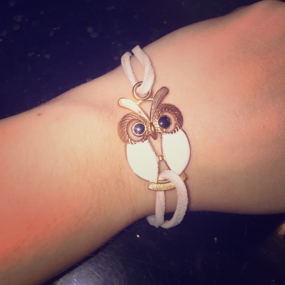 💜FREE W/$15+ Forever 21 White Owl Bracelet