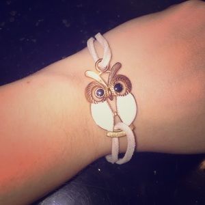 💜FREE W/$15+ Forever 21 White Owl Bracelet