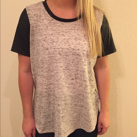 Tops - Faux leather sleeved shirt