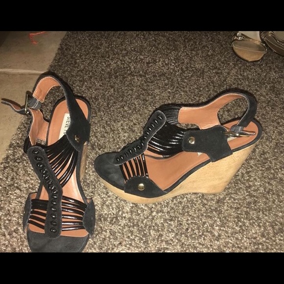 Steve Madden Wedges