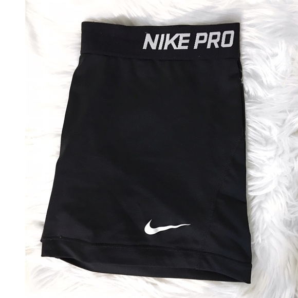 Nike Pants - Nike pro shorts