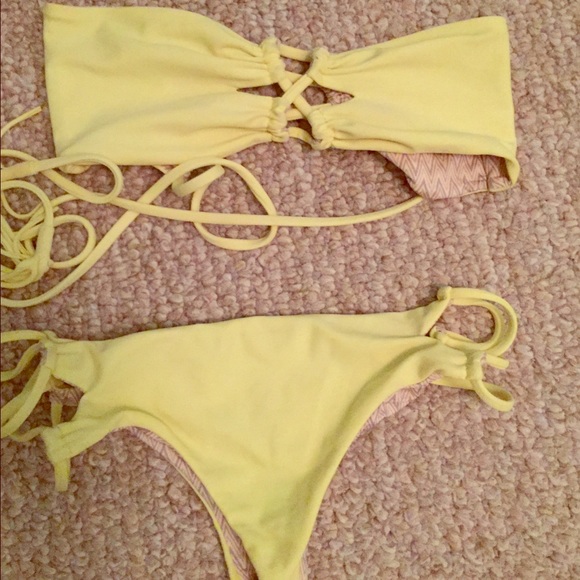 Acacia Swimwear set