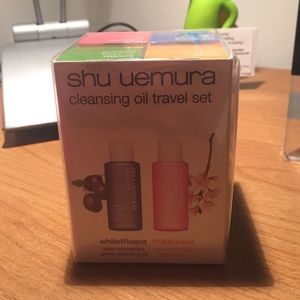 Shu Uemura cleaning oil travel set