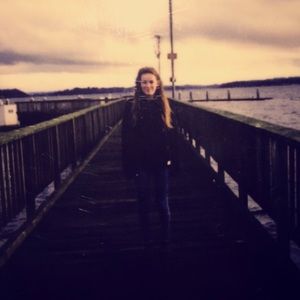 Meet your Posher, Abigail