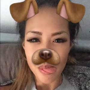 Meet your Posher, Angeline