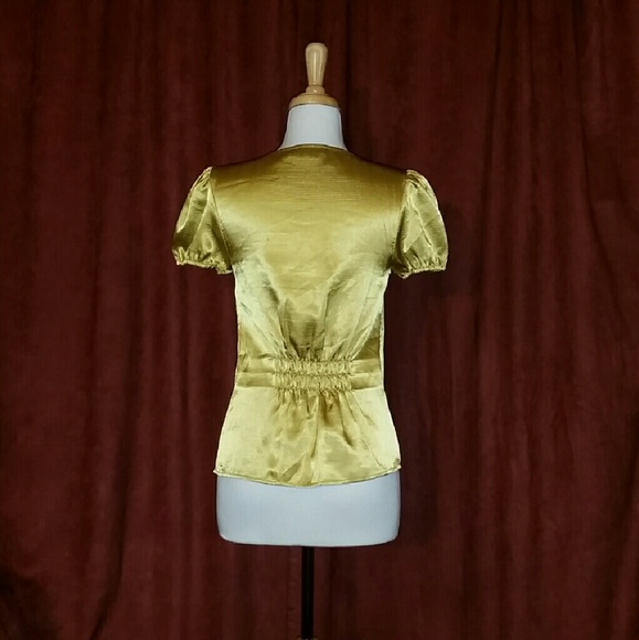Metallic Gold Ruffle Top - Picture 3 of 4