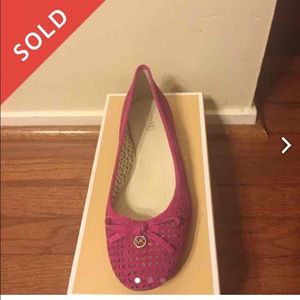 New in Box Pink Michael Kors Shoes - Size 10