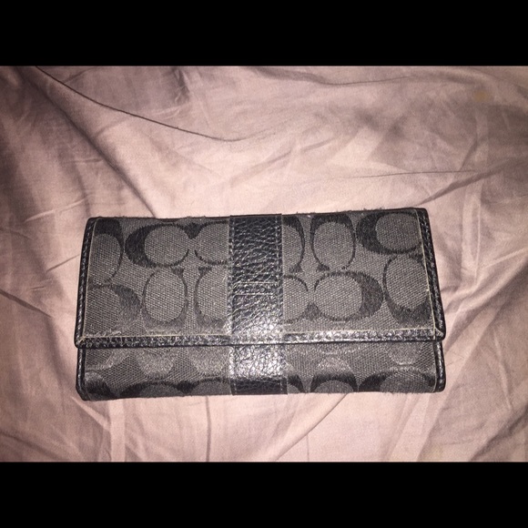 Coach Checkbook wallet