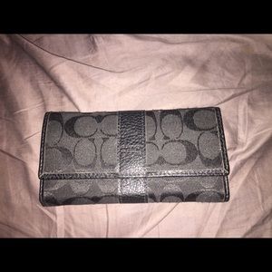 Coach Checkbook wallet