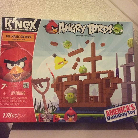 NEW! K'Nex Angry Birds 176 pc Building Set