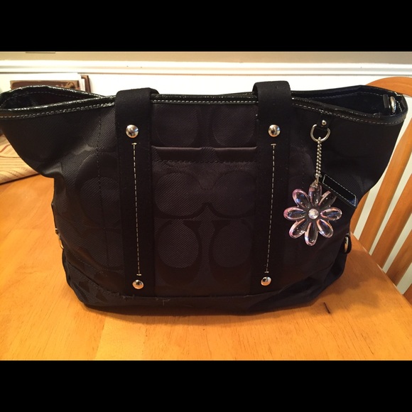 Authentic COACH medium tote bag