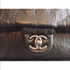 Chanel Striped Classic Flap Velour Velvet Black and White Crossbody  Shoulder Bag For Sale at 1stDibs