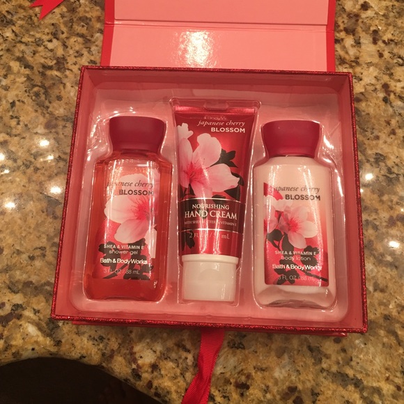 Bath and Body works gift set