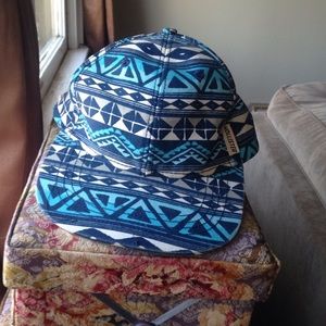 Hollister Aztec hat