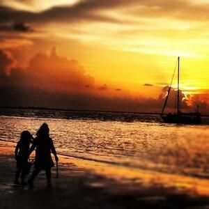 Meet your Posher, Tez