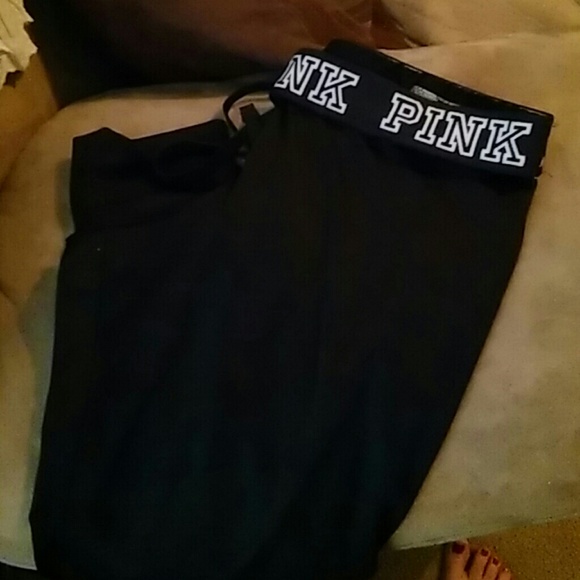 **Sold on merc**Vs pink ultimate pants