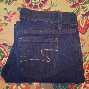 Liz Claiborne Jeans
