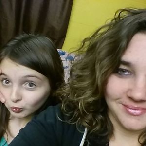 Meet your Posher, Cyndal