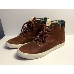 Brown fur lined sneakers