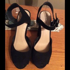 Peep toe with ankle strap