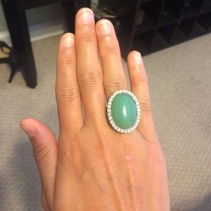 Green stone ring