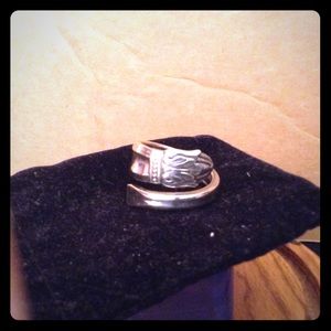 MES & EDWARDS  Silver Spoon Ring