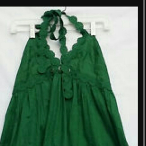 Small Moda international green halter top - Picture 2 of 3