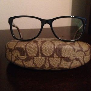 COACH eyeglasses model HC 6013 Julayne