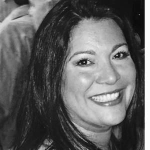 Meet your Posher, Yvette