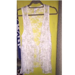 White tie front long vest. Reserved for k0610.