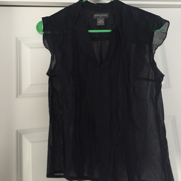 Black top v neck - Picture 1 of 1