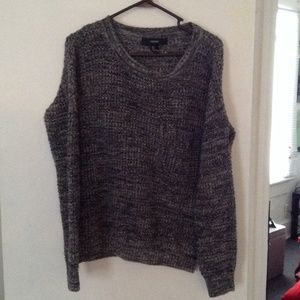 Gray and white wool pocket sweater