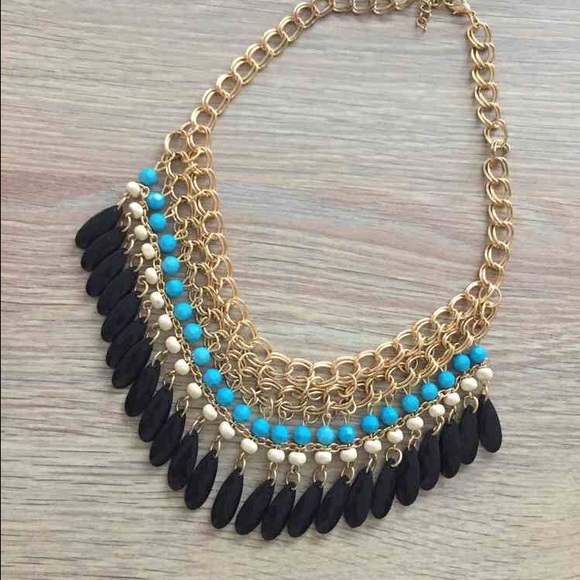 Waterdrop Bead Choker