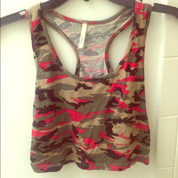 Crop top, army