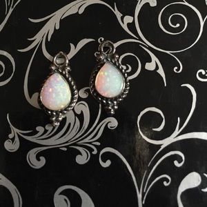 Vintage sterling silver and opal earrings