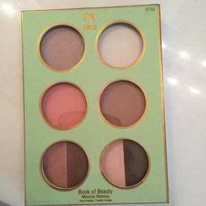 Pixie by Petra palette