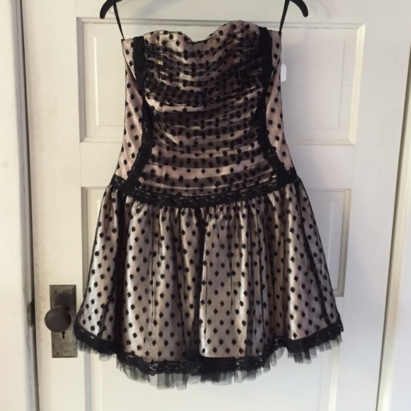 Beautiful taupe formal dress w/polka dot lace