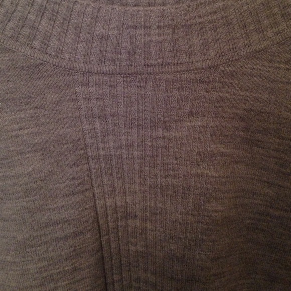 Gray Sweater! - Picture 4 of 4