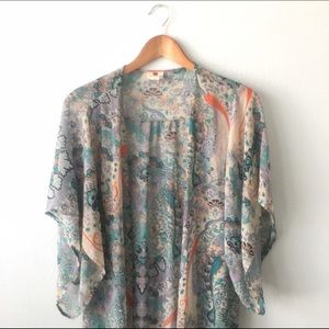 FLORAL KIMONO