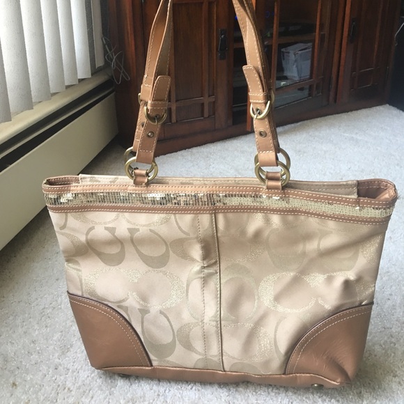 👝Authentic Coach bag👝 - Picture 4 of 4