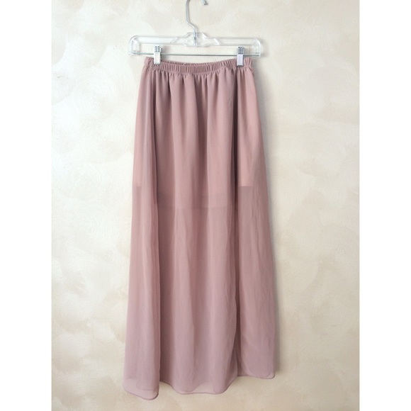 🔺SALE🔺Sheer, flowy skirt 🌻